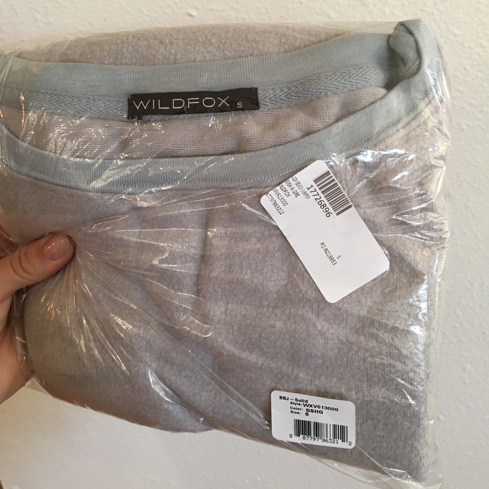 NEW Wildfox Sweater - Grey